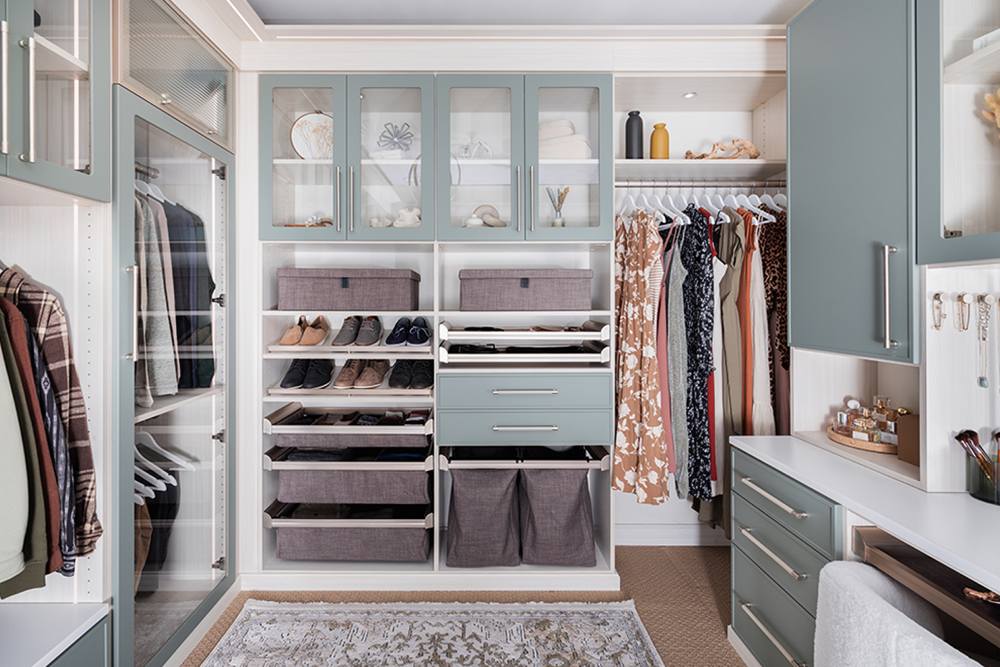 7 Walk-In Closet Color Ideas To Elevate Your Space