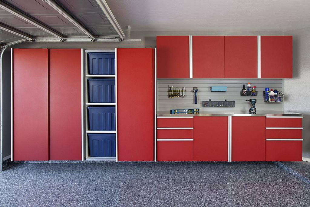 Custom Storage Solutions for Your Bedroom Custom Storage Solutions for Your Bedroom