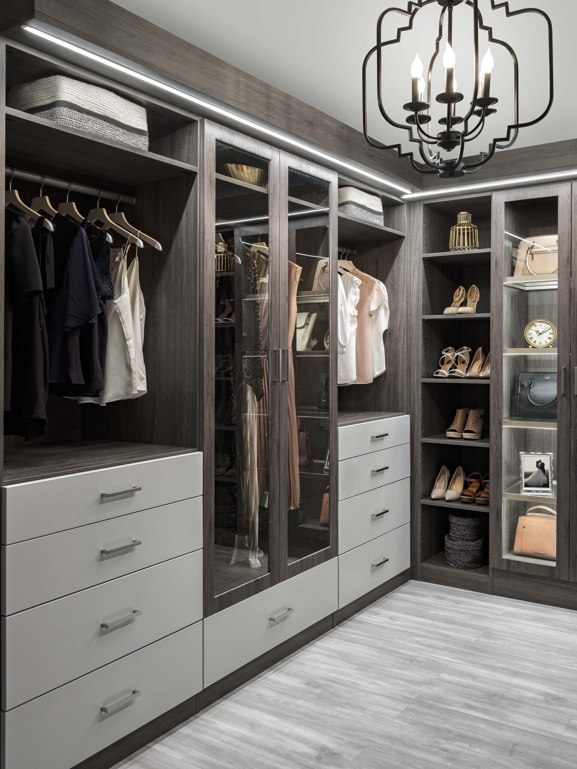Ash and Vintage Modern Closet Angle 2 Jul 2020 Ash and Vintage Modern Closet Angle 2 Jul 2020