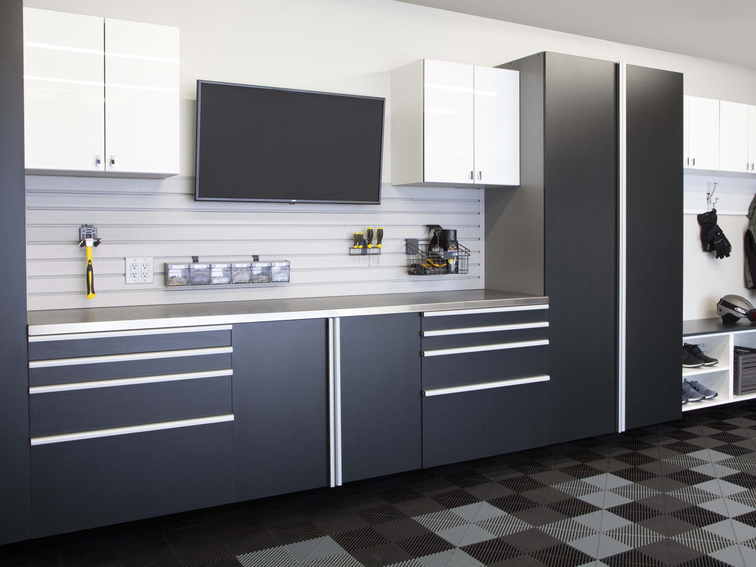 Basalt Cabinets Angle White Acrylic Mudroom Oct 2020